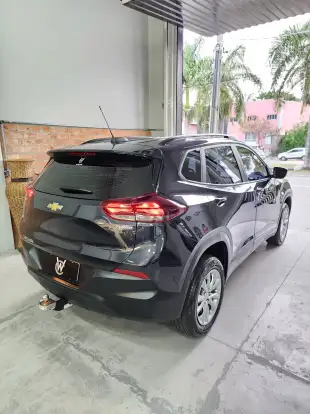 CHEVROLET-TRACKER-2024