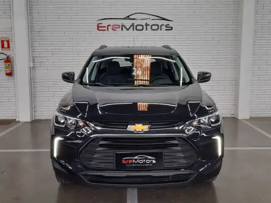 CHEVROLET-TRACKER-2023