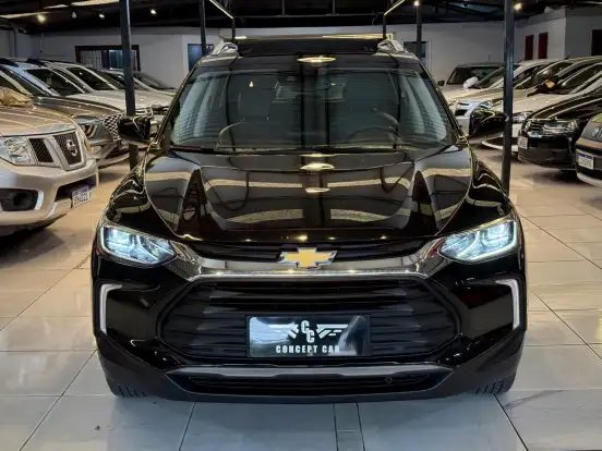 CHEVROLET-TRACKER-2023