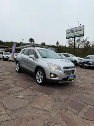 CHEVROLET-TRACKER-2015