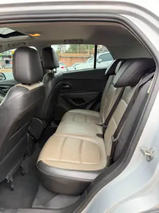 CHEVROLET-TRACKER-2015