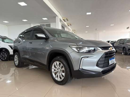 CHEVROLET-TRACKER-2023