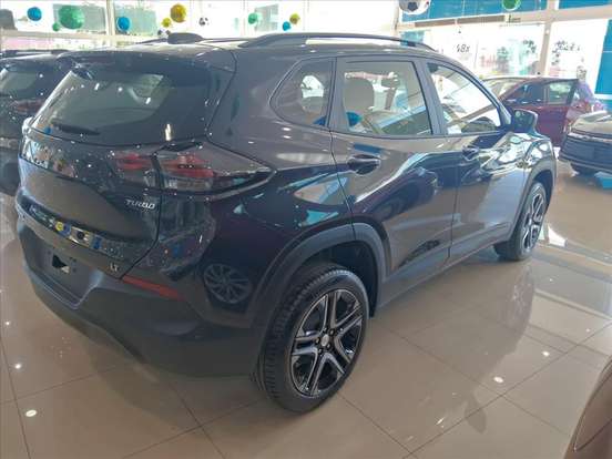 CHEVROLET-TRACKER-2026