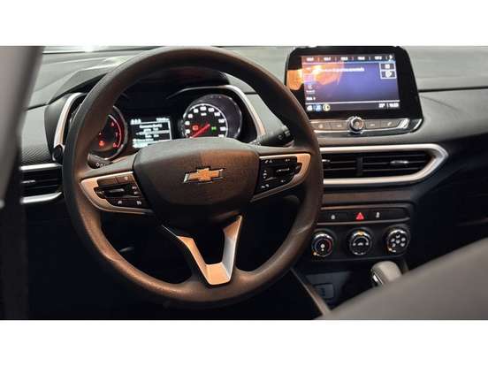 CHEVROLET-TRACKER-2022