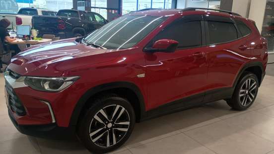 CHEVROLET-TRACKER-2023