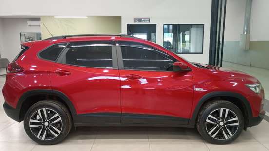 CHEVROLET-TRACKER-2023