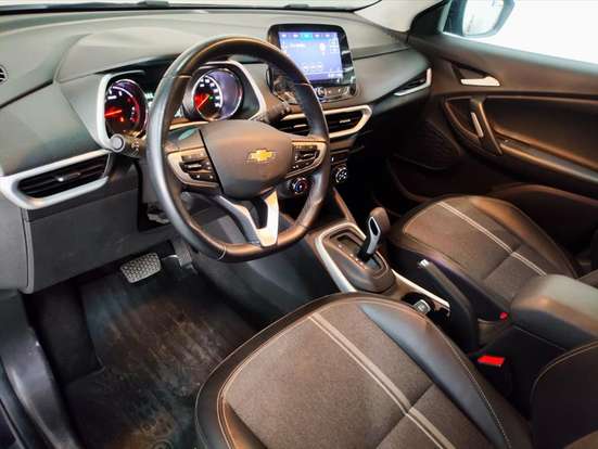 CHEVROLET-TRACKER-2023