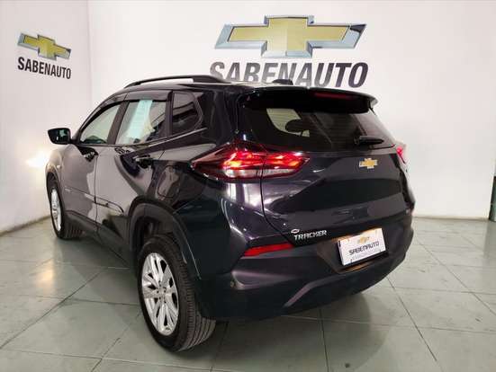 CHEVROLET-TRACKER-2023