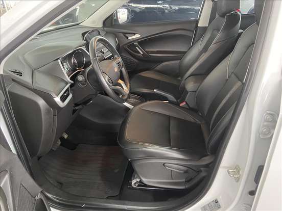 CHEVROLET-TRACKER-2024