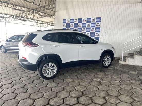 CHEVROLET-TRACKER-2023