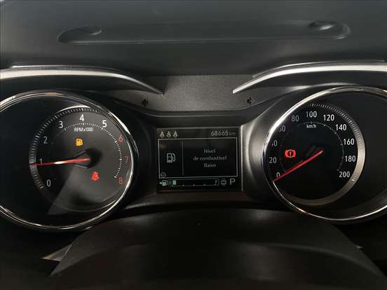 CHEVROLET-TRACKER-2023