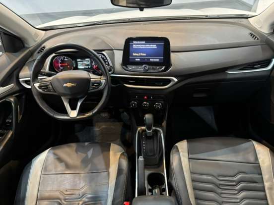 CHEVROLET-TRACKER-2023