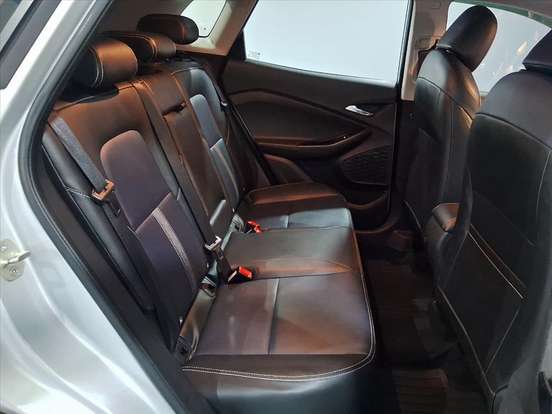 CHEVROLET-TRACKER-2022