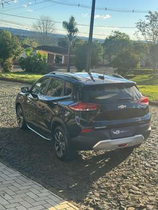 CHEVROLET-TRACKER-2020