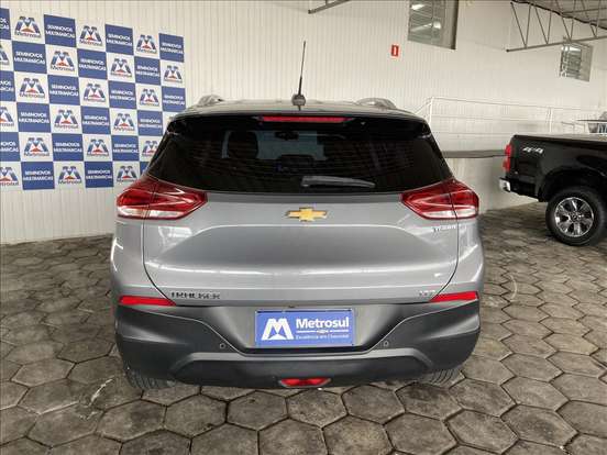 CHEVROLET-TRACKER-2020