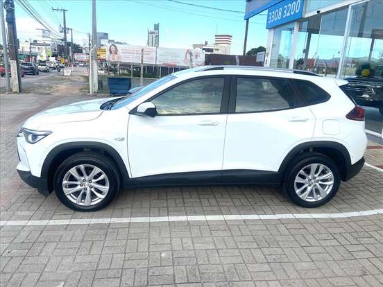 CHEVROLET-TRACKER-2020
