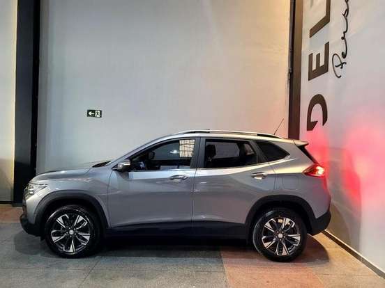 CHEVROLET-TRACKER-2022
