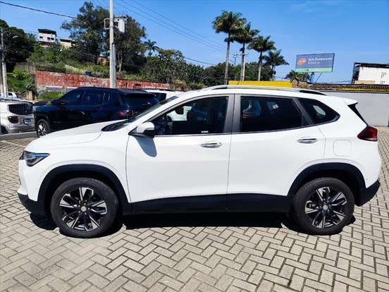 CHEVROLET-TRACKER-2022