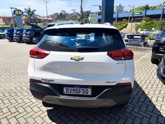 CHEVROLET-TRACKER-2022
