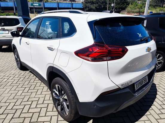 CHEVROLET-TRACKER-2022