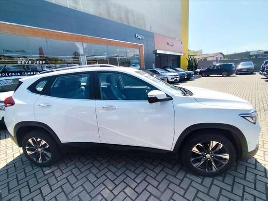 CHEVROLET-TRACKER-2022