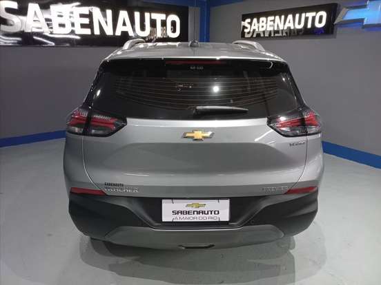 CHEVROLET-TRACKER-2025