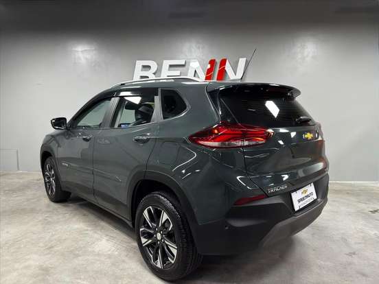 CHEVROLET-TRACKER-2024