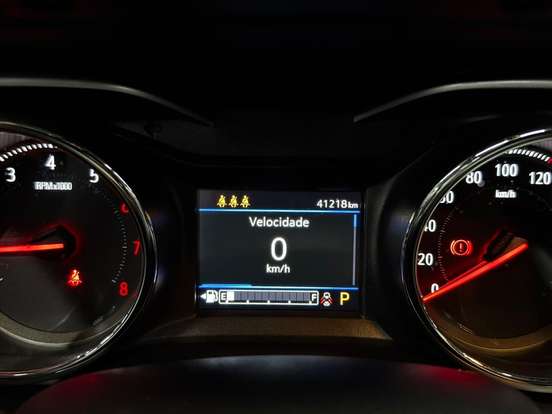 CHEVROLET-TRACKER-2024