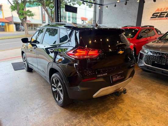 CHEVROLET-TRACKER-2020