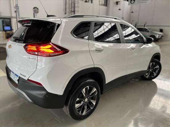 CHEVROLET-TRACKER-2024