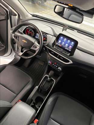 CHEVROLET-TRACKER-2024