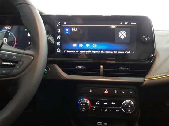 CHEVROLET-TRACKER-2025