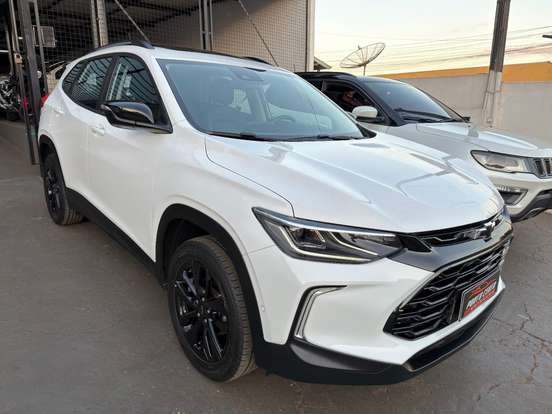 CHEVROLET-TRACKER-2023