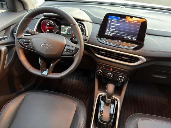 CHEVROLET-TRACKER-2023