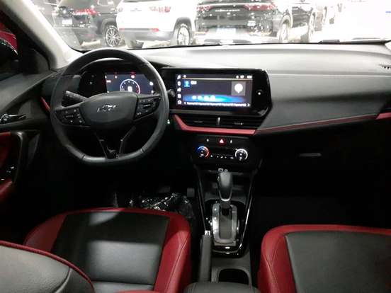 CHEVROLET-TRACKER-2025
