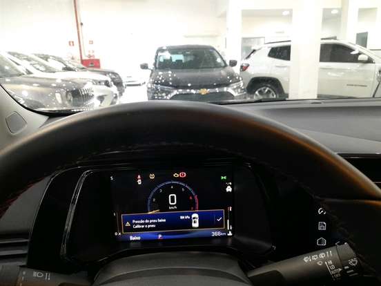 CHEVROLET-TRACKER-2025