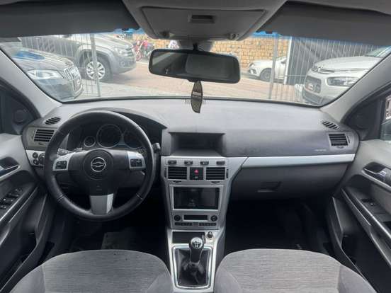 CHEVROLET-VECTRA-2.0 MPFI ELEGANCE 8V FLEX 4P MANUAL CHEVROLET-VECTRA-2009
