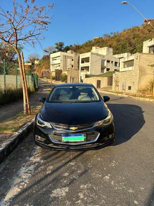 CHEVROLET-CRUZE-2018