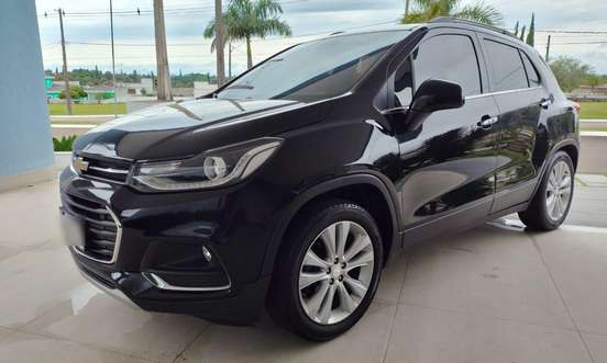 CHEVROLET-TRACKER-2017