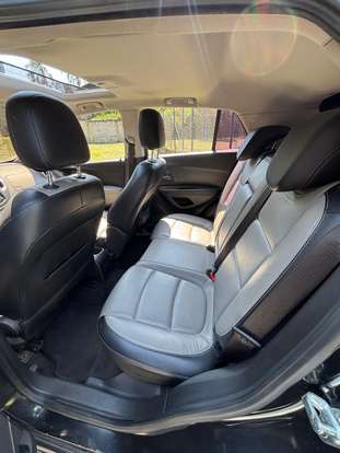 CHEVROLET-TRACKER-2013