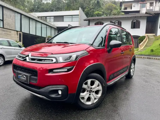 CITROËN AIRCROSS 1.6 FEEL 16V FLEX 4P AUTOMÁTICO