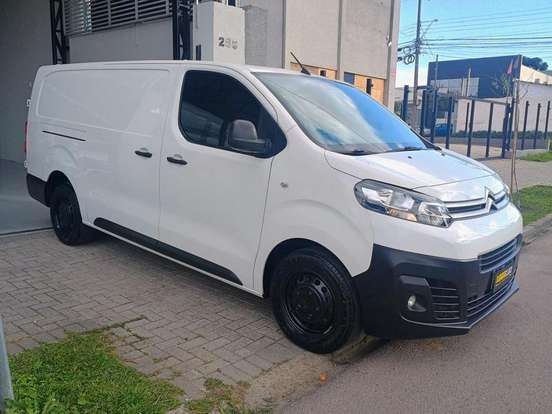 CITROËN-JUMPY-2021