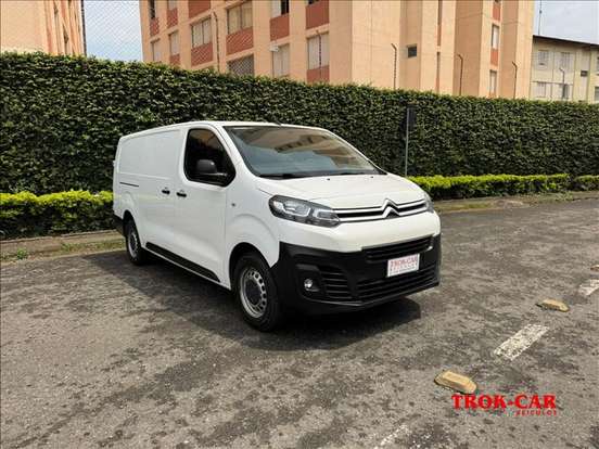 CITROËN-JUMPY-2020