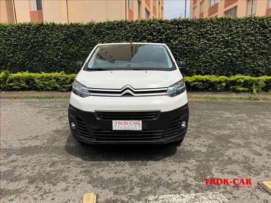 CITROËN-JUMPY-2020