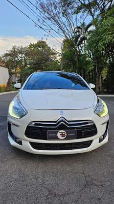 CITROËN-DS5-2012
