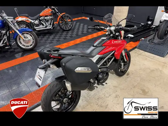 DUCATI-HYPERMOTARD 821-2016