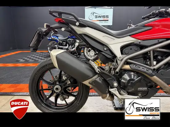 DUCATI-HYPERMOTARD 821-2016