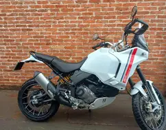 DUCATI DESERT X DUCATI DESERT X