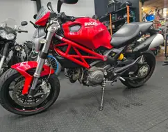 DUCATI MONSTER 796 DUCATI MONSTER 796