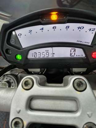 DUCATI-MONSTER 796-2013